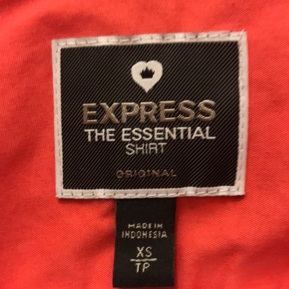 Express “The Essential Shirt” - Picture 4 of 4